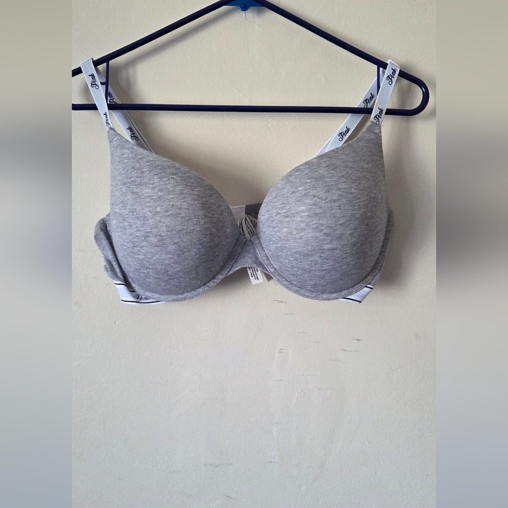 36DD VS Bra Bundle - Picture 8 of 9